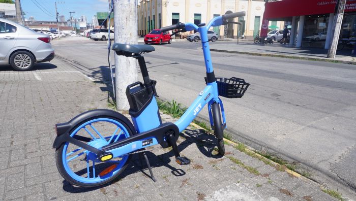 Ponto perto do Mercado Público tem equipamento em teste (Foto: João Batista)