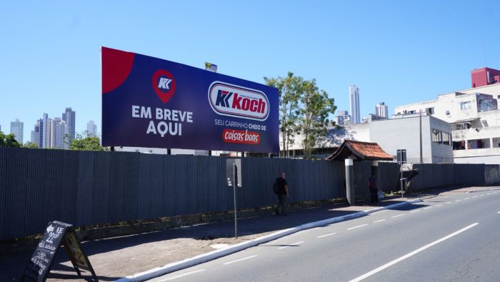 Mercado é da bandeira SuperKoch (Foto: João Batista)