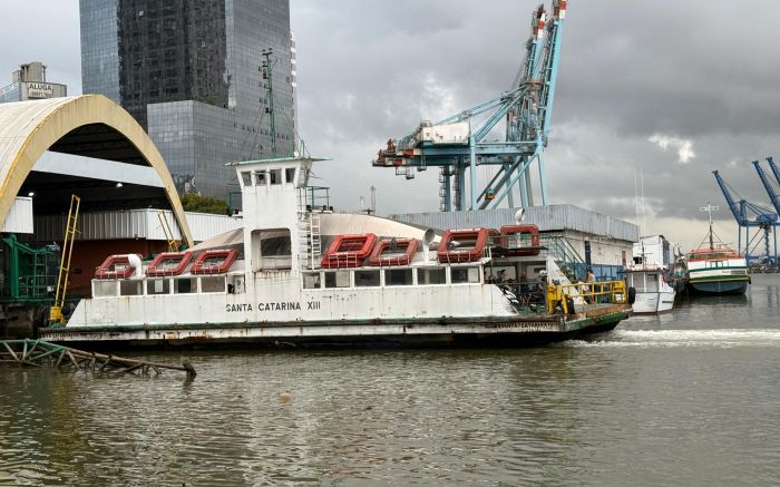 Fila do ferry boat terá novo trajeto no centro de Itajaí (Foto: Divulgação)