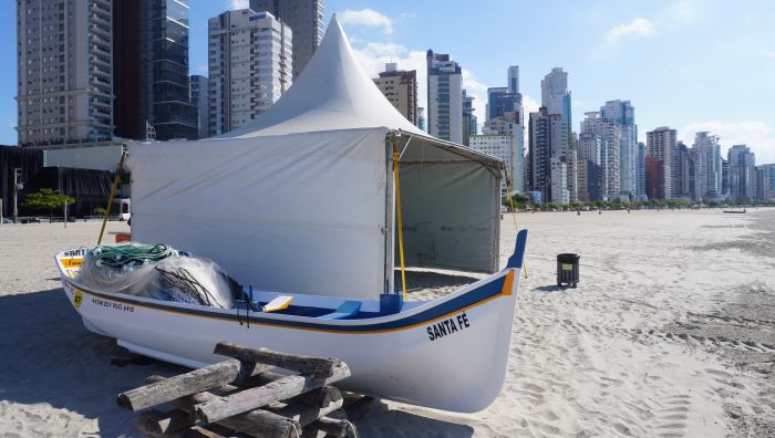 Em BC, são nove ranchos de pesca, três deles na praia Central
(foto: João Batista)