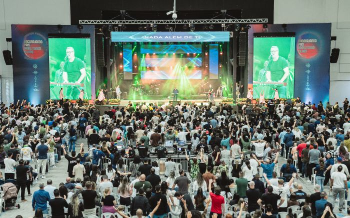 Fiéis de vários estados e países participam da convenção em Itajaí (Foto: Divulgação)