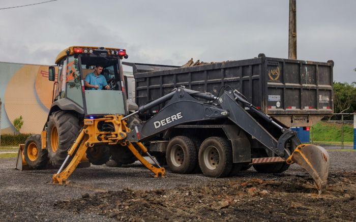 Fundação Municipal de Esportes entrega dois campinhos de areia até julho (Foto: PMBC/Divulgação)