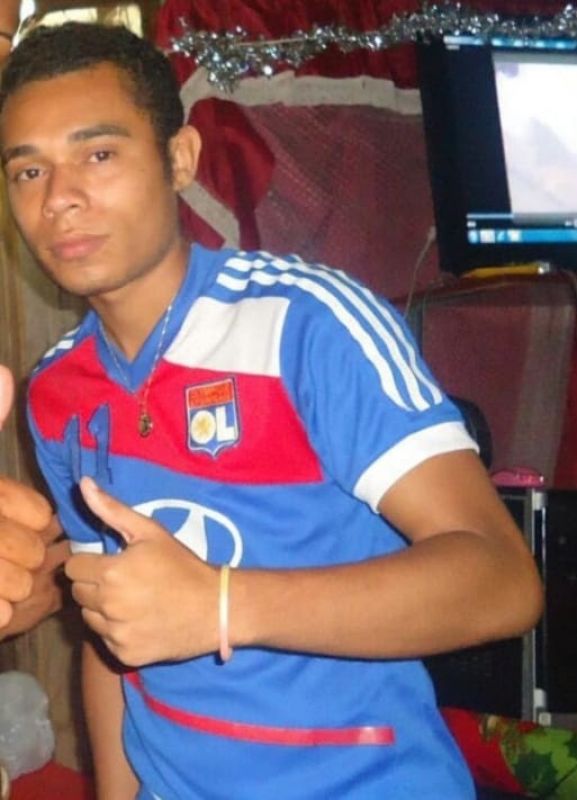 Foto de Marlon, retirada de redes sociais