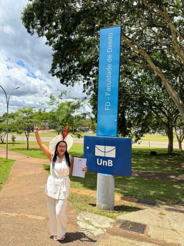 Samara Pataxó foi a primeira indígena a ocupar uma assessoria dentro do Tribunal Superior Eleitoral