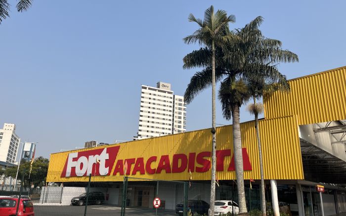 Marca do grupo Pereira, de Itajaí, foi avaliada em R$ 1,21 bilhão (Foto: Arquivo/João Batista)