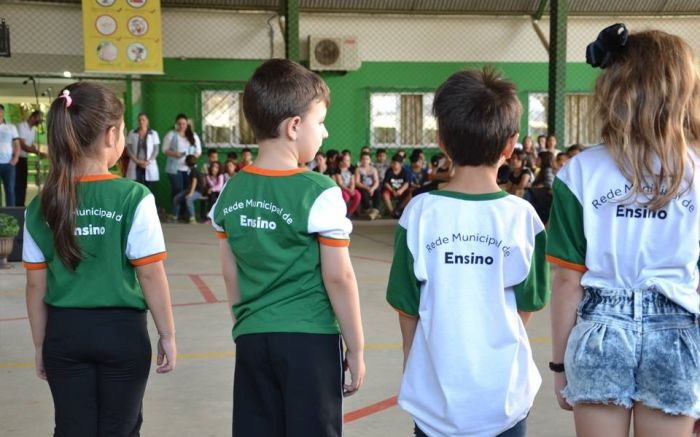 Prefeitura precisou fazer uma votação on line para acalmar os ânimos de pais e alunos (Foto: Divulgação/PMC)