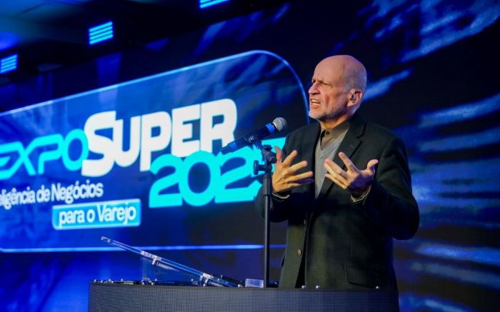 Caio Coppolla e Clóvis de Barros Filho participaram do primeiro dia da feira (Foto: Divulgação)