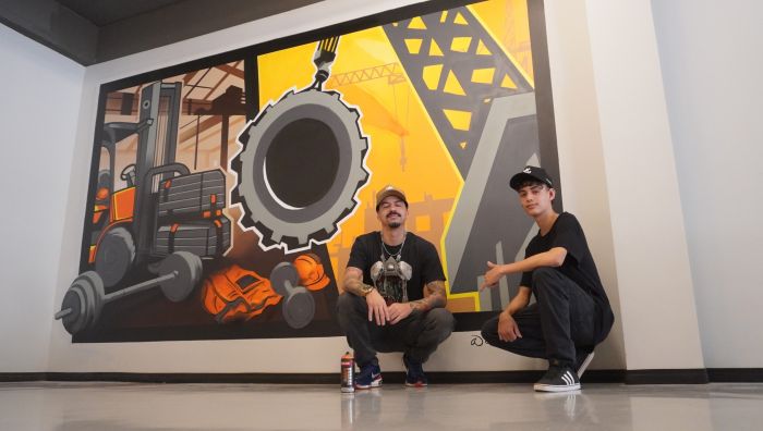 Artista contou com ajuda do filho João Lucas no projeto (Foto: João Batista)