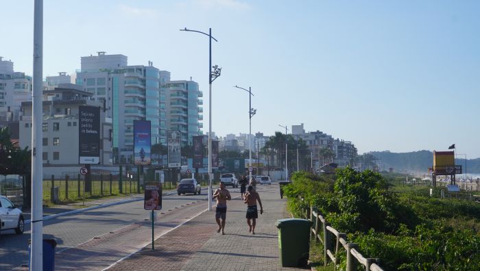 Ruas de Balneário Camboriú, Itapema e Itajaí são destaques na lista (Foto: João Batista)