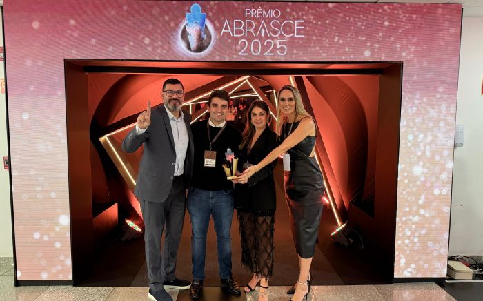 Entrega do prêmio foi em São Paulo na noite de quarta-feira (Foto: Divulgação)