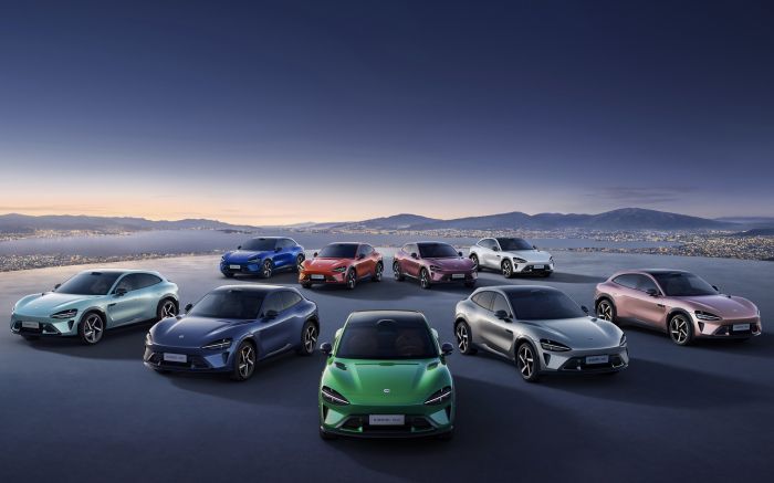 YU7 marca a entrada da Xiaomi no universo dos SUVs elétricos de luxo com visual futurista (Foto: Divulgação/Xiaomi)