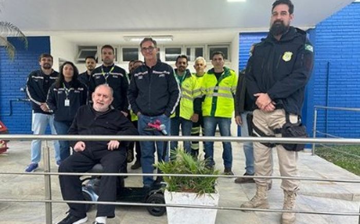 Procurador e engenheiro do MPF inspecionaram os postos com apoio da PRF, ANTT e DNIT (Foto: MPF/Divulgação)