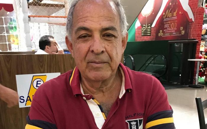 Carlos Alberto Spinelli relembra trajetória no rádio e acompanha a história de BC há mais de quatro décadas (Foto: Acervo pessoal)