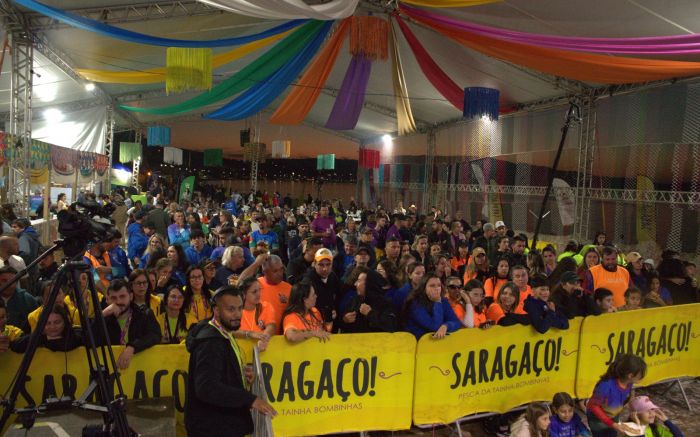 Rancho Tataca e Gilberto venceu a gincana, que movimentou a comunidade pesqueira local (Foto: Gabriel Lucindo/Prefeitura de Bombinhas)