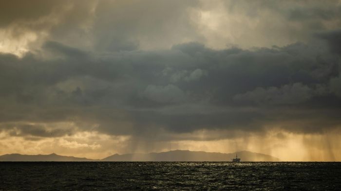 Defesa Civil alerta para risco de destelhamentos, quedas de árvores e falta de luz na região (Imagem Ilustrativa)