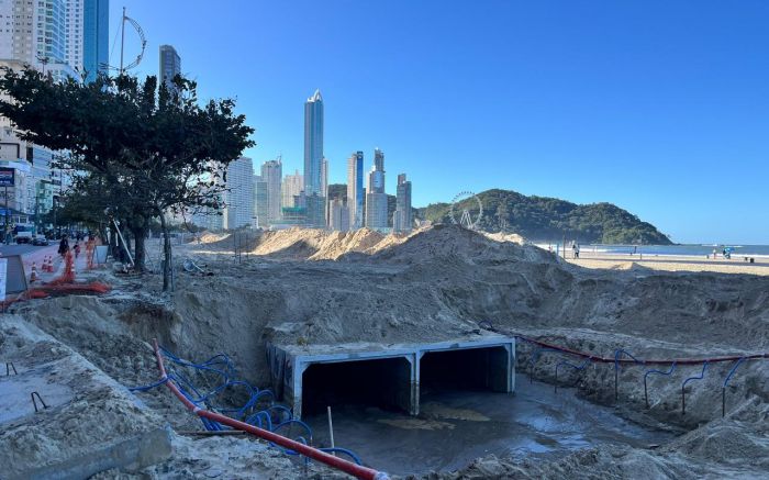Problema foi causado pela maré alta desta semana (Foto: Divulgação/PMBC)