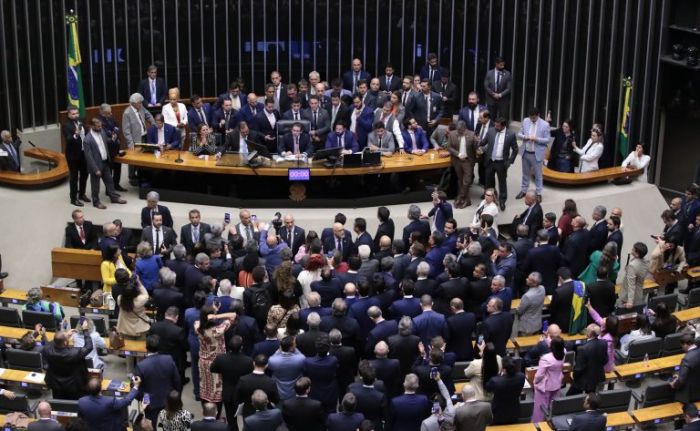 Zé Trovão, Júlia Zanatta e Caroline de Toni estão entre os 15 nomes enviados à Corregedoria pela Mesa Diretora (Foto: Bruno Spada/Câmara dos Deputados)
