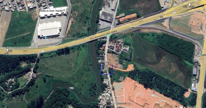 Trabalho envolve desobstrução e troca de parte do sistema de drenagem (Foto: Reprodução)