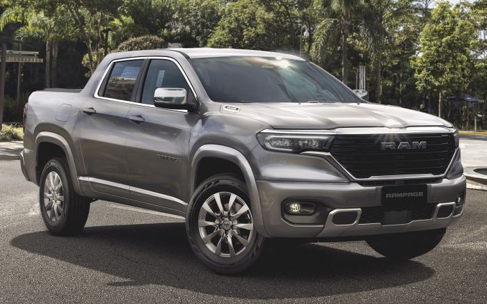 Todas as versões têm câmbio automático de 9 marchas e tração 4x4 (Foto: Divulgação)