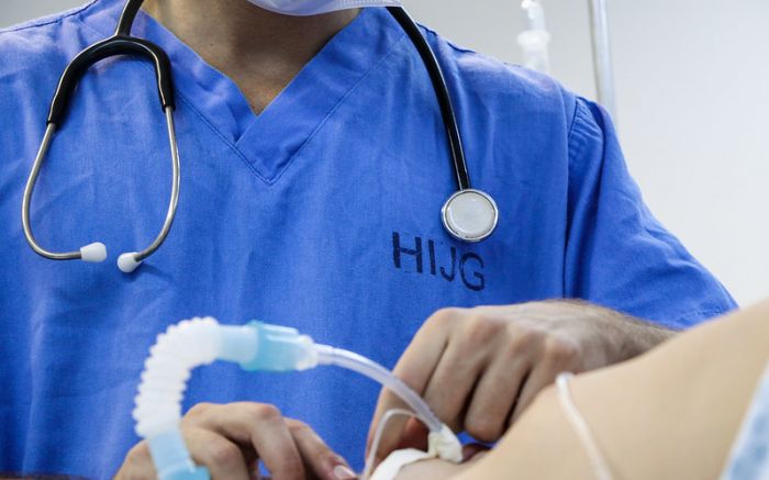 Paciente relata “vergonha” em UPA de Balneário Camboriú (Foto: Leitor/Reprodução)