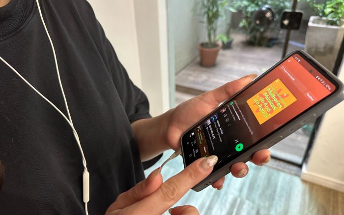 Curadoria focou mais na qualidade da música do que nas métricas (Foto: Amanda Moser)