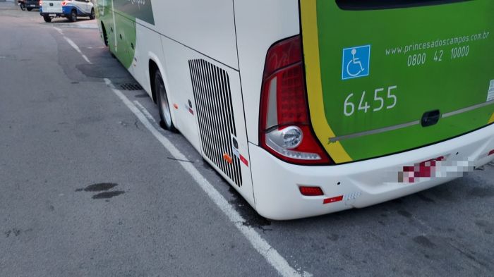 Barreira de BC “barrou” 36 veículos na noite deste sábado (foto: GMBC)