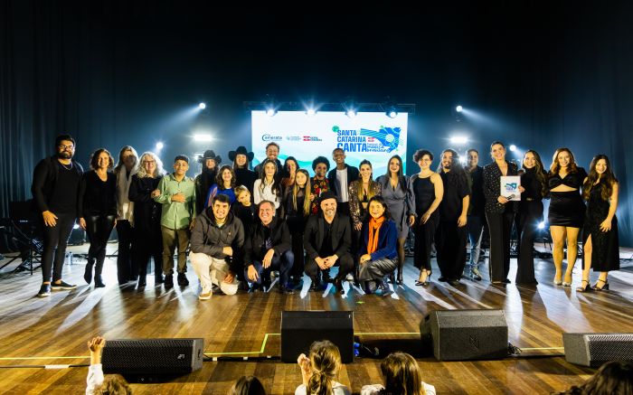Na noite desta quarta, os selecionados de Itajaí e Rio do Sul disputam entre si para avançar na competição (Foto: Pedro Malamam)