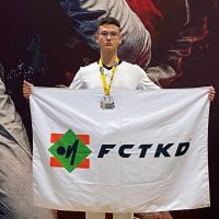 Lutador de Piçarras é vice-campeão do Super Brasileiro de Taekwondo