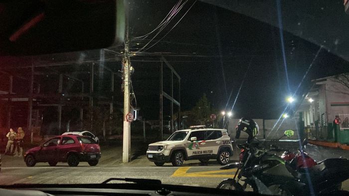 Ocorrência foi em frente à secretaria de Obras (Foto: Leitor)