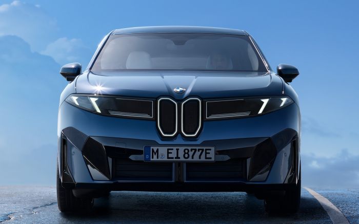 Novo iX3 combina design futurista, tecnologia e potência (Foto: Divulgação/BMW)
