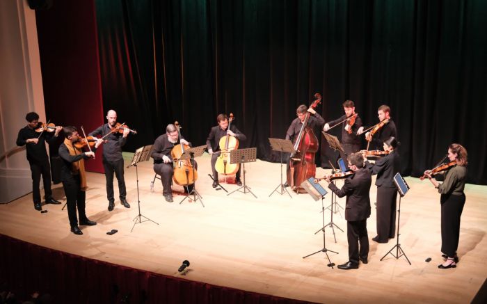 Espetáculo começa às 20h e ingressos precisam ser retirados no Sympla (Foto: Divulgação/Taiya Locherbach)