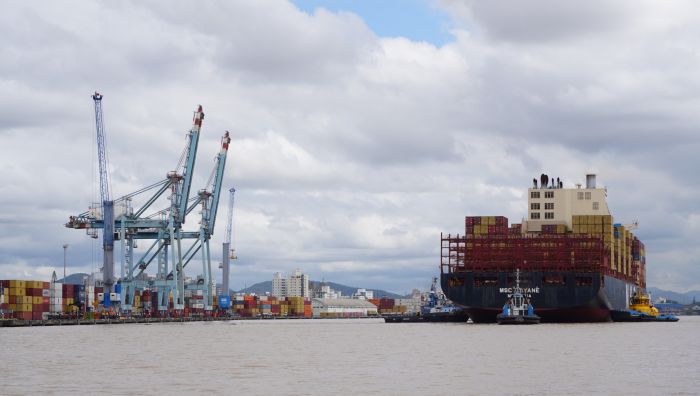 Prorrogação garante operações no porto enquanto governo prepara concessão (Foto: João Batista)