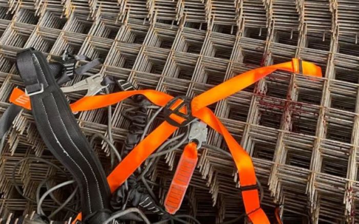 Vítima usava cinto recomendado para trabalhos em altura (Foto: CBMSC)