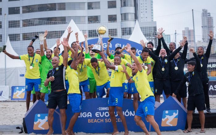 Brasil ainda teve os goleiros menos vazados e o artilheiro da competição (Fotos: Thiago Vasconcelos/Conmebol)