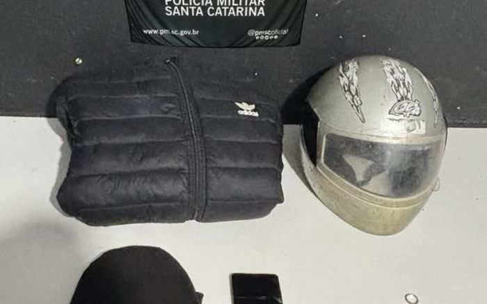 Acusado confessou a autoria do assalto e confessou envolvimento em outro roubo em Brusque (Foto Divulgação / PM)
