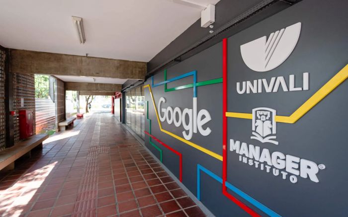 Local permite diferentes formatos de aula e uso das ferramentas Google
(foto: Dales Hoeckesfeld)