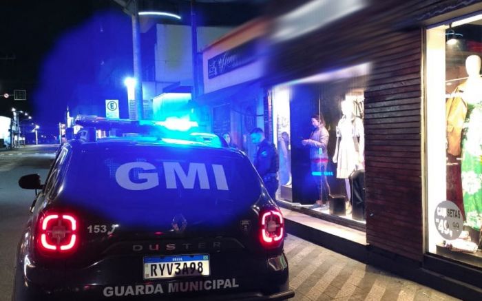 O furto foi na madrugada desta terça-feira, perto da 1h40 Foto: (Divulgação/GMI)