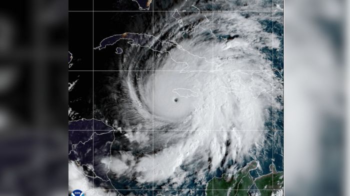 Furacão pode ser o mais forte da história da Jamaica (Foto: Cooperative Institute for Research in the Atmosphere (CIRA)/National Oceanic and Atmospheric Administration (NOAA))
