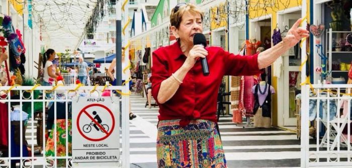 Eulina se apresentava há 15 anos aos sábados na Praça da Cultura (Foto: Reprodução/redes sociais)