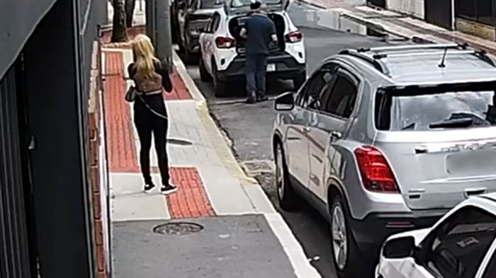 Mulher foi localizada em Navegantes após ação conjunta das equipes de inteligência da PM (Foto: PM/Divulgação)