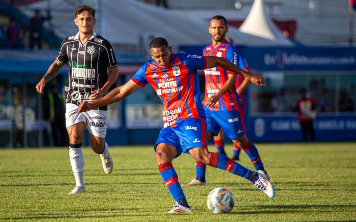 Figueira levou a melhor no placar agregado da semifinal por 4 a 2 (Foto: Vica Bueno)