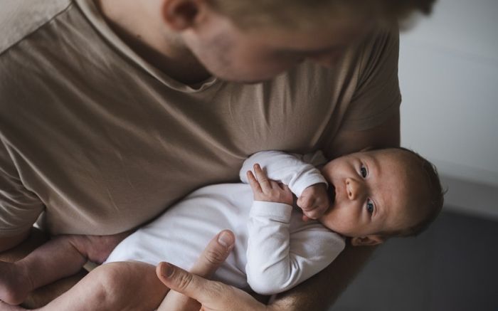 Projeto amplia o tempo para os pais participarem da chegada dos filhos ( Divulgação Agência Senado)