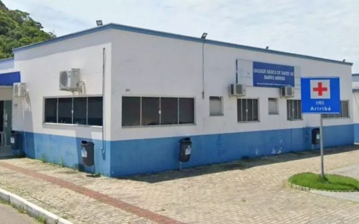 De acordo com o leitor, pacientes estariam esperando pelo atendimento desde as 5h da manhã (Foto: Reprodução)