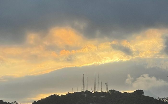 Chuva deve chegar na região de Itajaí na noite de domingo (Foto: João Batista)