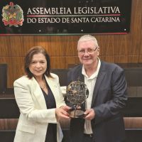 Águas de Penha recebe Troféu Responsabilidade Social da Alesc