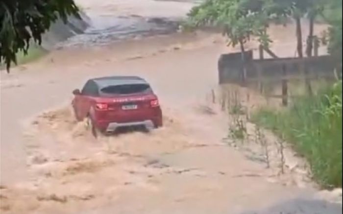 Temporais somaram 137,2 mm de chuva em 12 horas (Foto: Reprodução/redes sociais)