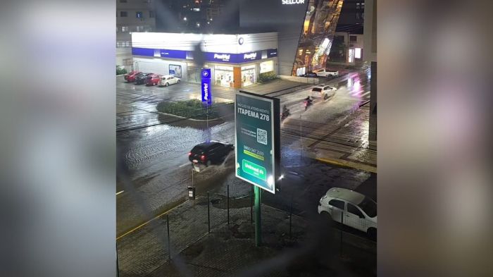 Morretes, Alto São Bento e centro foram os bairros mais afetados (Foto: Camila Diel)