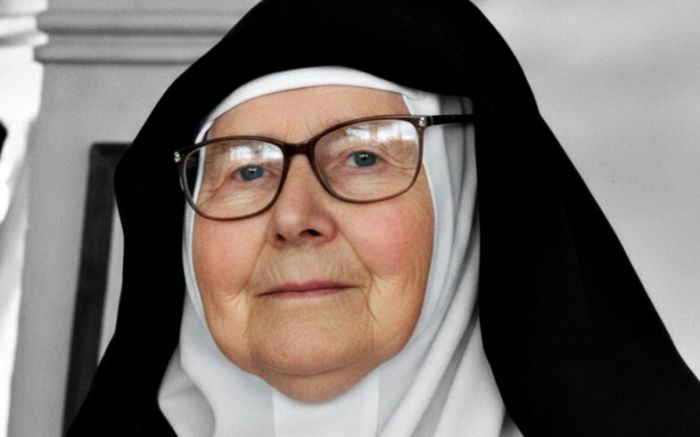 Carmelita descalça nasceu em 1941, e tinha familiares no sul do Estado