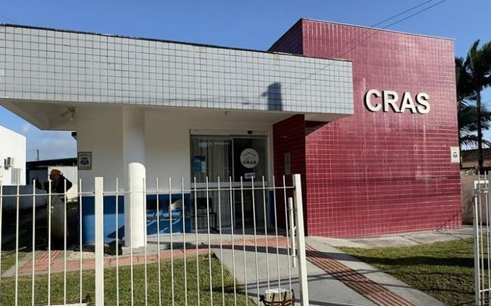 Legenda: Unidade do CRAS faz visitas domiciliares, mas não promove arrecadação de alimentos (Foto Portal Bolsa Família e Divulgação)