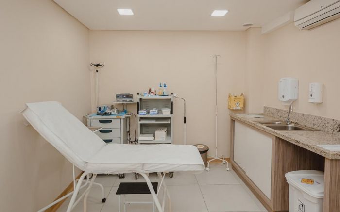 Cliente afirma não ter recebido o reembolso de R$ 15 mil após o cancelamento da cirurgia (Foto: Reprodução)